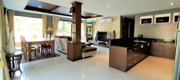 Café/restaurante de 3 dormitorios en Pattaya, Thailand No. 1099 26