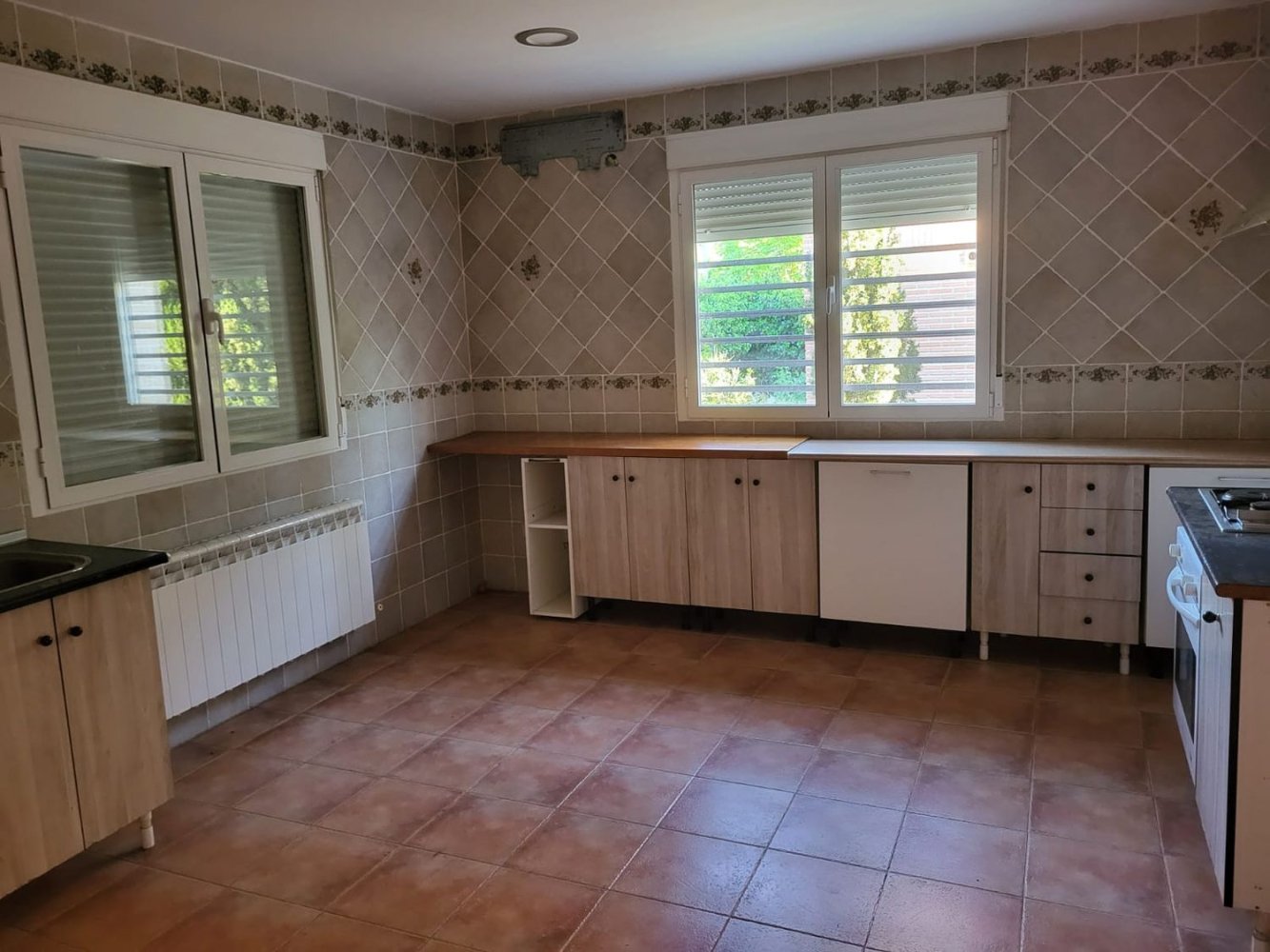 4 غرف نوم تاون هاوس في Guadalajara, Spain رقم 203035