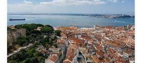 463m² Building in Lisbon, Portugal No. 66267 3