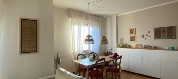 3 rooms Apartment in Modena, Italy No. 99381 7