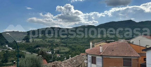 7 rooms House in Forlì del Sannio, Italy No. 340942 20