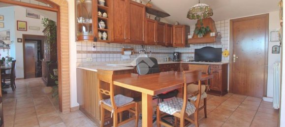 3 غرف نوم شقة في Mosciano Sant'Angelo, Italy رقم 272739 8