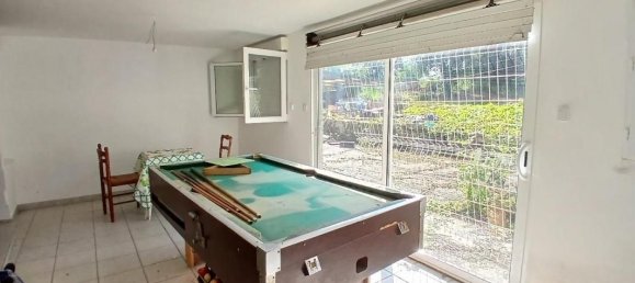 3 bedrooms House in Crevecoeur-le-Grand, France No. 281165 5