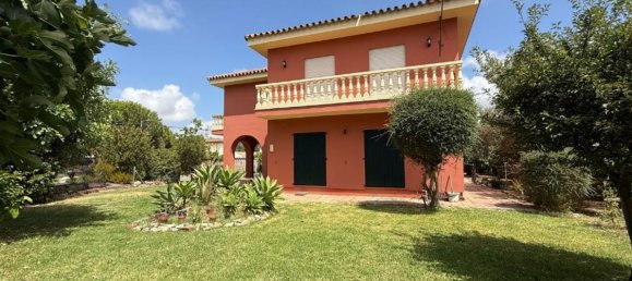 5 bedrooms House in Cadiz, Spain No. 190168 3