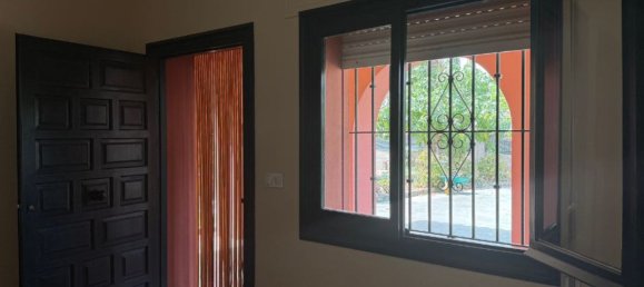 5 bedrooms House in Cadiz, Spain No. 190168 4