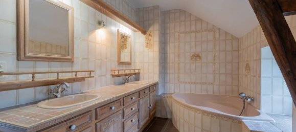 4 bedrooms House in Pace, France No. 205024 7