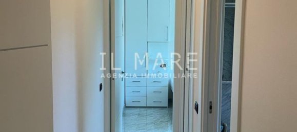 5 bedrooms Villa in Montignoso, Italy No. 48028 22