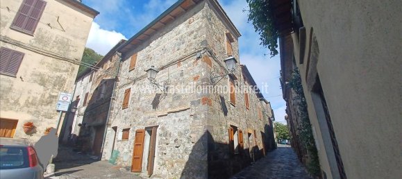4 rooms House in Radicofani, Italy No. 130624 7