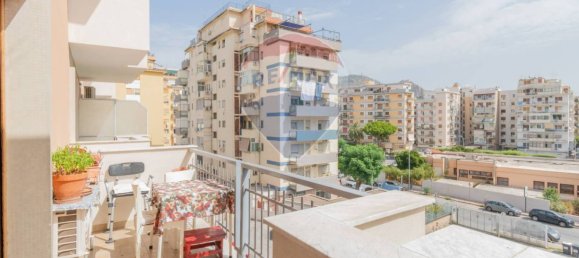 2 Schlafzimmer Wohnung in Palermo, Italy, Nr. 335326 20