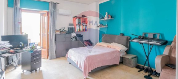 2 Schlafzimmer Wohnung in Palermo, Italy, Nr. 335326 25