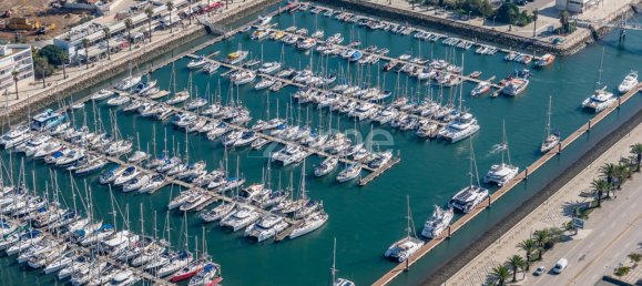 Дом с 4 спальнями в Лагуш, Португалия № 73393 9