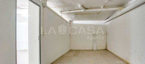 Propriété commerciale à Cornella De Llobregat, Spain 551m² No. 169418 11