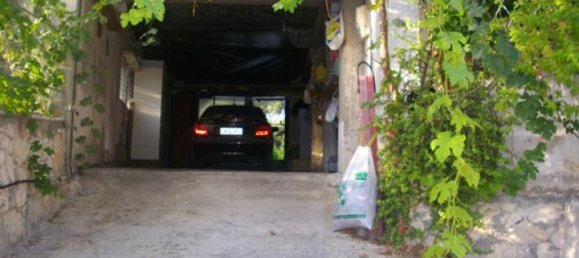 4 bedrooms Property in Zakynthos, Greece No. 563 12