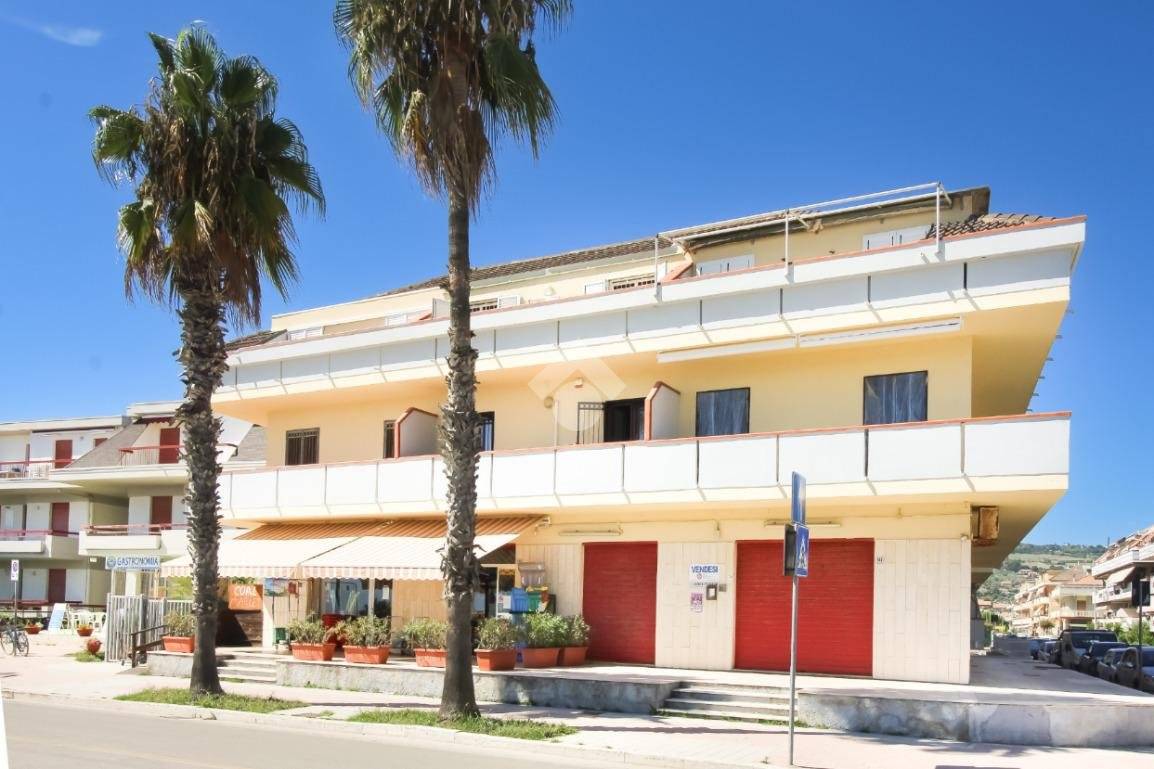 1 غرف نوم شقة في Martinsicuro, Italy رقم 341316