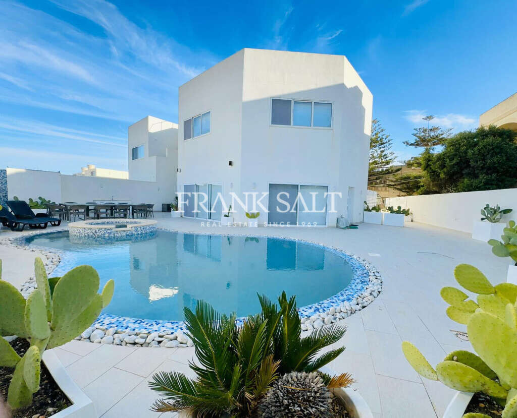 Вилла с 3 спальнями в Марсаскала, Мальта № 7599