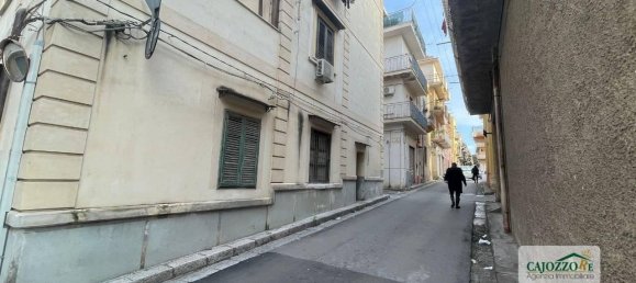 3 rooms Apartment in Bagheria, Italy No. 42224 5