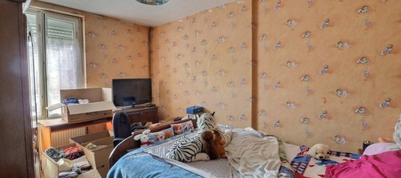 3 bedrooms Villa in Caudry, France No. 78492 6