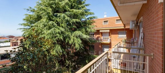 5 rooms Apartment in Santena, Italy No. 111007 16