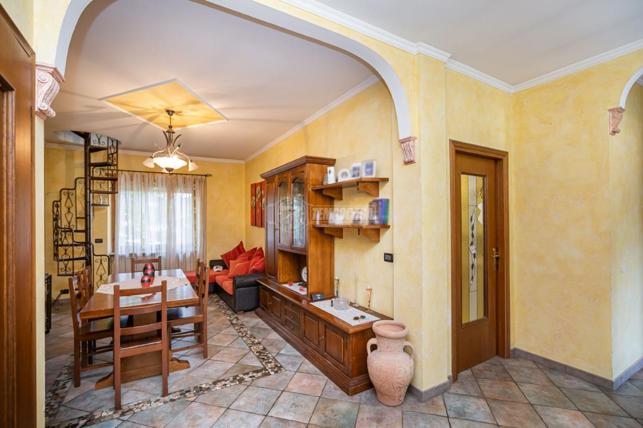 5 rooms Apartment in Santena, Italy No. 111007