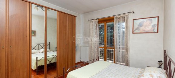 5 rooms Apartment in Santena, Italy No. 111007 13