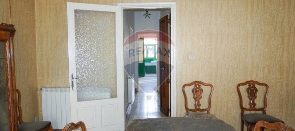 4 bedrooms Apartment in Adrano, Italy No. 106051 6