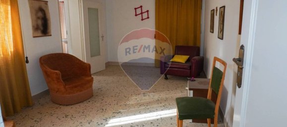 4 bedrooms Apartment in Adrano, Italy No. 106051 36