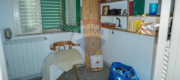 4 bedrooms Apartment in Adrano, Italy No. 106051 26