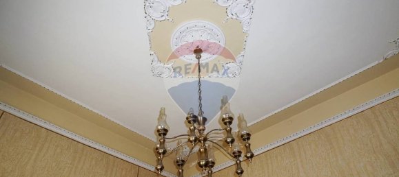 4 bedrooms Apartment in Adrano, Italy No. 106051 8