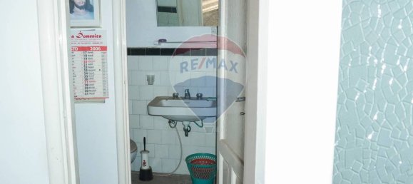 4 bedrooms Apartment in Adrano, Italy No. 106051 10