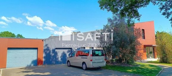 Дом с 5 спальнями в Майен, Франция № 312668 3