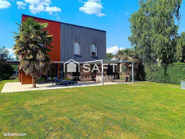 Дом с 5 спальнями в Майен, Франция № 312668