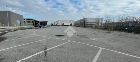 Земельный участок 6500м² в Монтикьяри, Италия № 64188 4