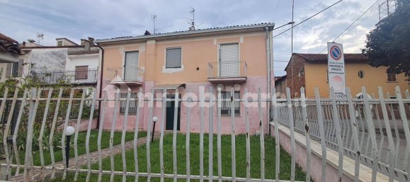 3 bedrooms House in Pontevico, Italy No. 356822 3