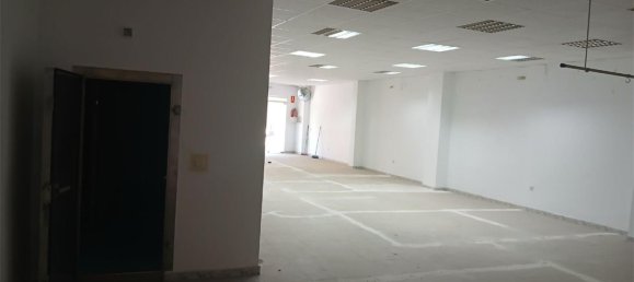 Lagerhaus in Caceres, Spain 228m², Nr. 189351 5