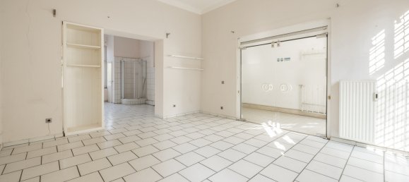 Здание с 5 спальнями в Нойс, Германия № 359805 20