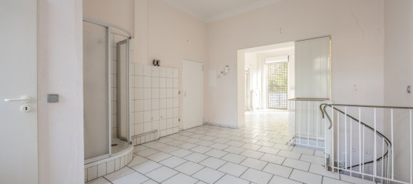 Здание с 5 спальнями в Нойс, Германия № 359805 22