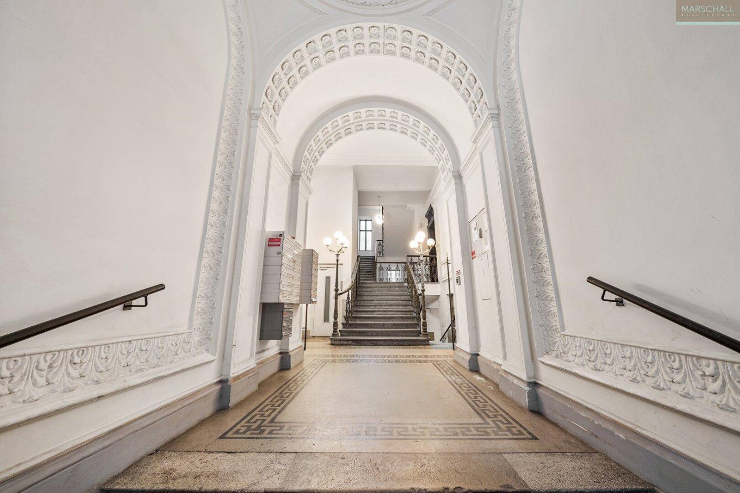 Apartamento de 5 habitaciónes en Alsergrund, Austria No. 196889