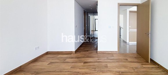 Villa de 4 dormitorios en Al Furjan, UAE No. 99081 8