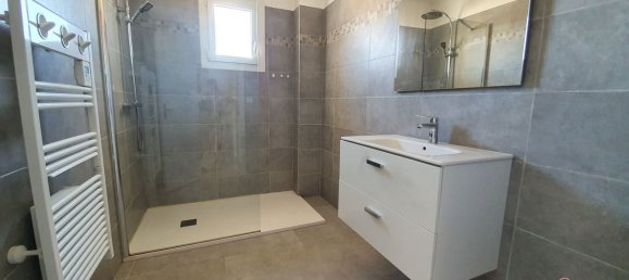 2 chambres Appartement à Ajaccio, France No. 355750 6