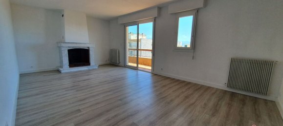 2 chambres Appartement à Ajaccio, France No. 355750 3