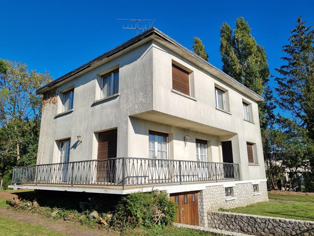 5 chambres Maison à La Ville-aux-Clercs, France No. 260160