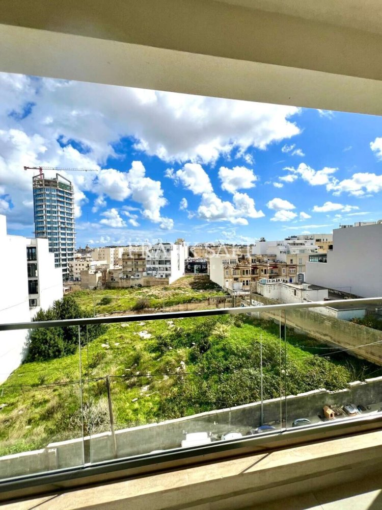 2 Schlafzimmer Wohnung in Gzira, Malta, Nr. 5114