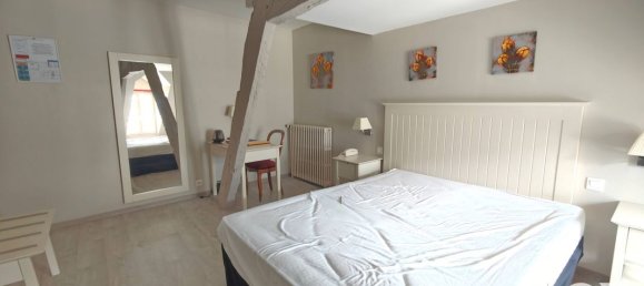 Studio à Cesson-Sévigné, France No. 267931 5