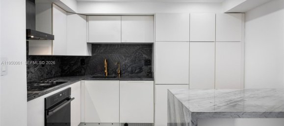 2 chambres propriété commerciale à vendre à Miami, Miami-Dade, Florida, USA № 615760 25