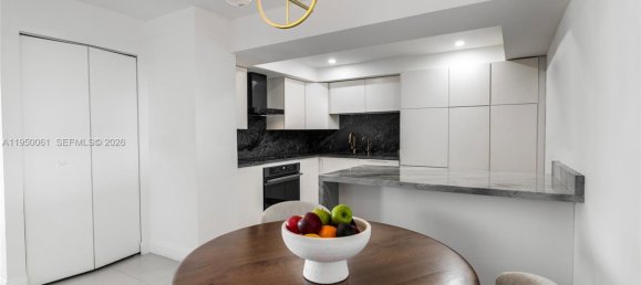 2 chambres propriété commerciale à vendre à Miami, Miami-Dade, Florida, USA № 615760 24