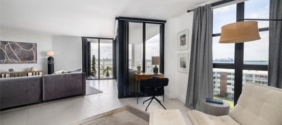2 chambres propriété commerciale à vendre à Miami, Miami-Dade, Florida, USA № 615760 28