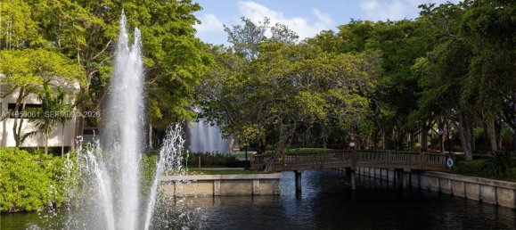 2 chambres propriété commerciale à vendre à Miami, Miami-Dade, Florida, USA № 615760 6