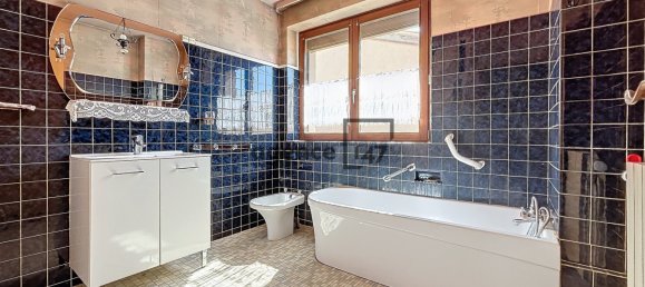 4 chambres Maison à Rehainviller, France No. 249647 8