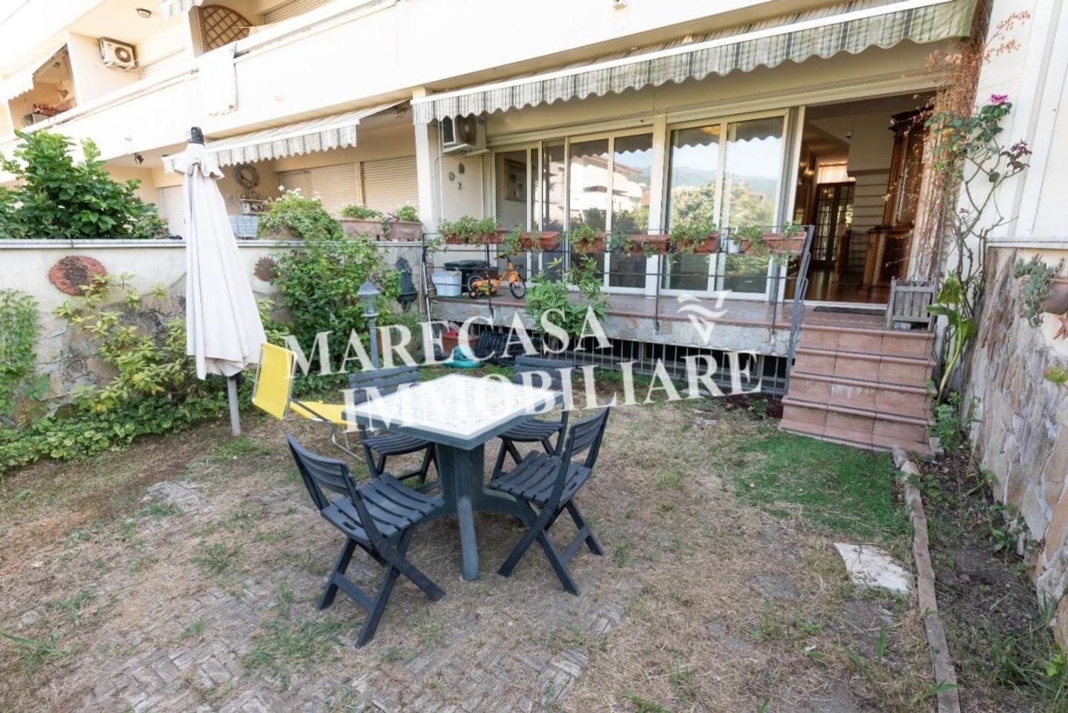 7 rooms House in Luni, Italy No. 94418