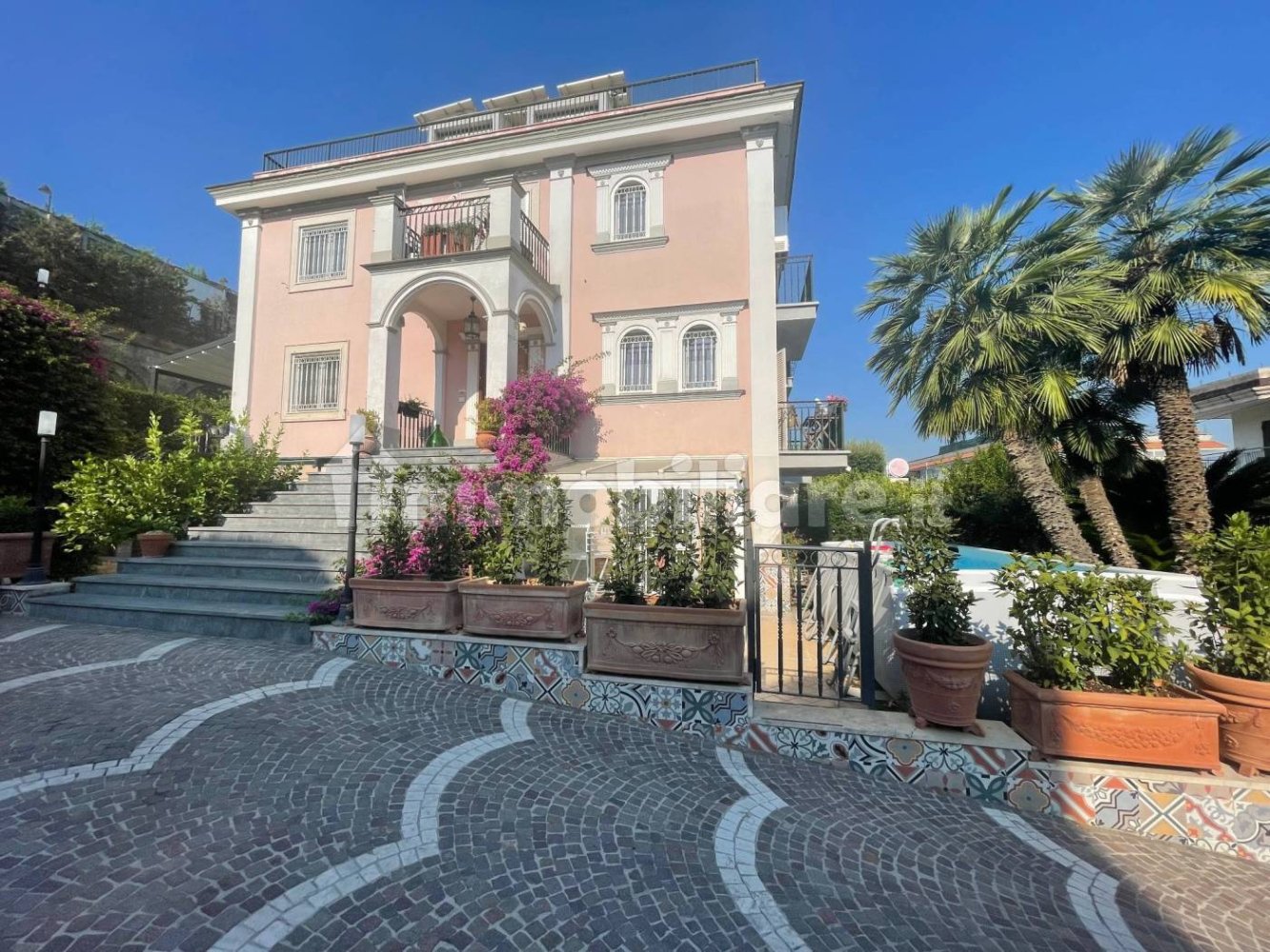 3 bedrooms Villa in Quarto, Italy No. 317424